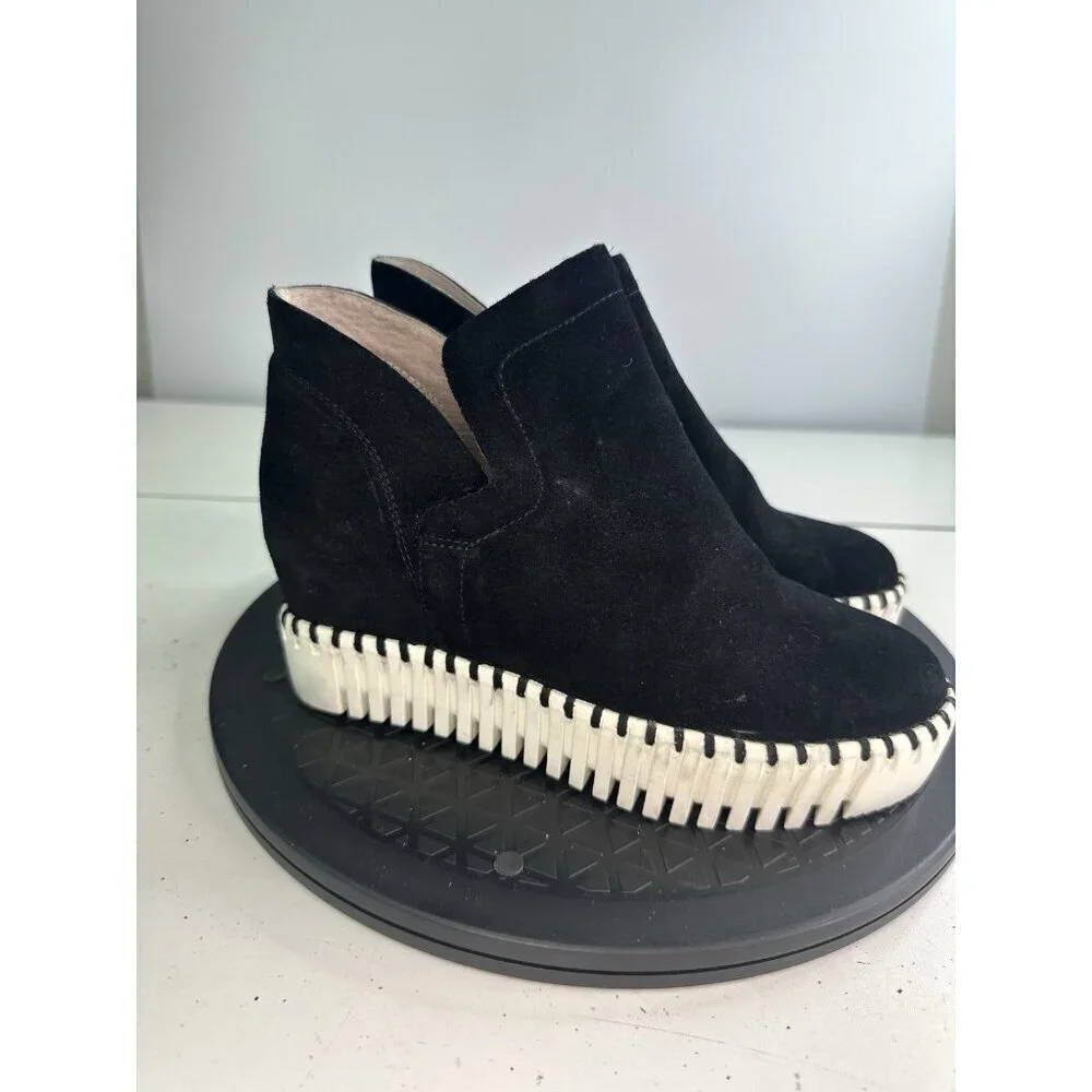 National Comfort Black Suede Wedge Booties Vernita Sz 6